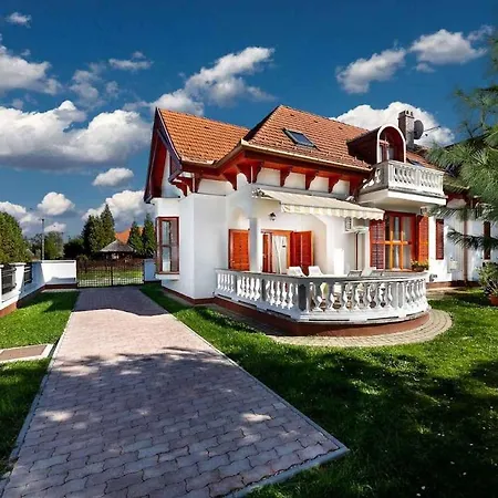 Casa vacanze In 40860